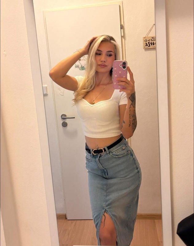 Nabídka Hot Milf!_1