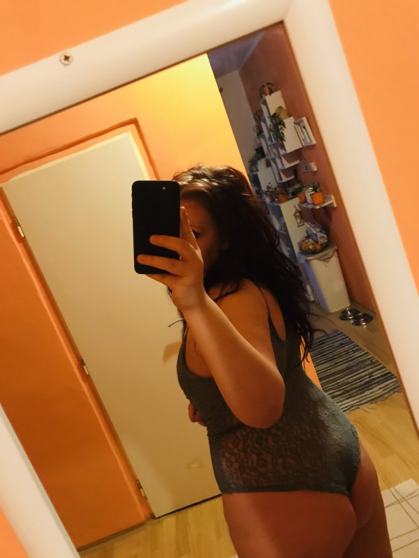 Videa, fotky, webka s mladou kundičkou_2